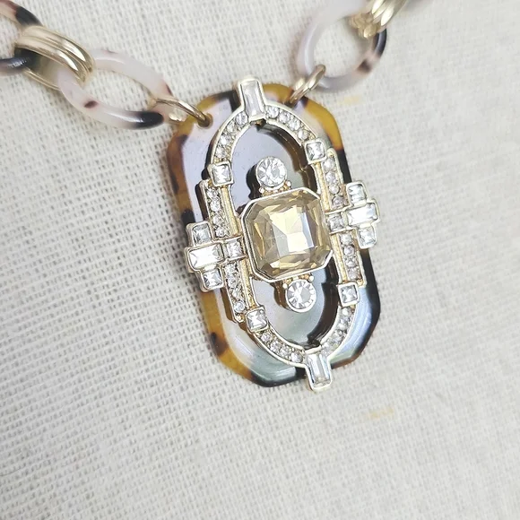 Beautiful Tortoiseshell and Rhinestone Gold Tone Long Necklace - Picture 3 of 6